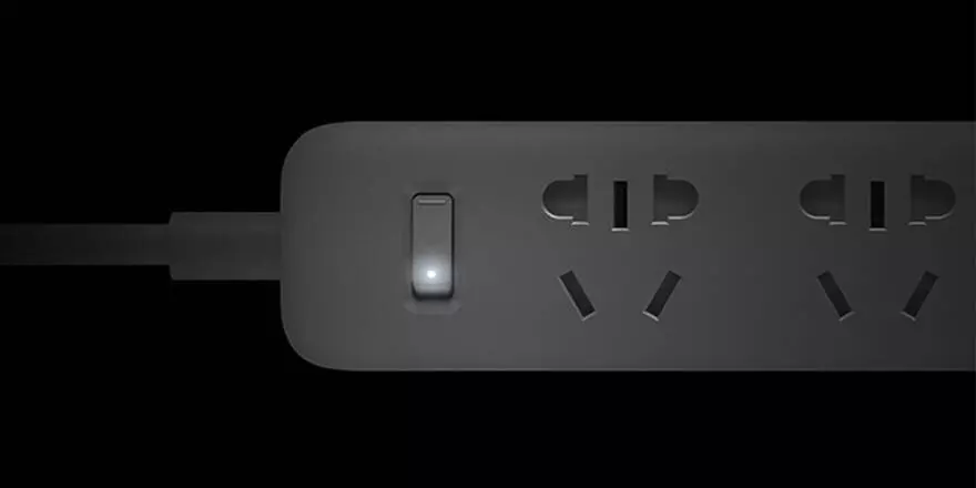 Удлинитель Xiaomi Power Strip 5 (XMCXB03QM) 2 м - фото 7 Удлинитель Xiaomi Power Strip 5 (XMCXB03QM) 2 м - фото 7