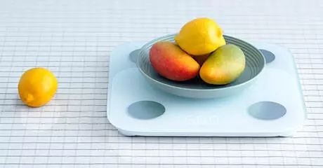 Весы электронные Xiaomi Body Composition Scale 2 (XMTZC05HM) - фото 5 Весы электронные Xiaomi Body Composition Scale 2 (XMTZC05HM) - фото 5