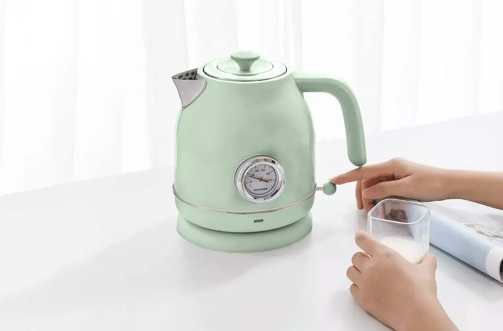 Купить Электрочайник Qcooker Retro Electric Kettle (QS-1701) - фото 1 Купить Электрочайник Qcooker Retro Electric Kettle (QS-1701) - фото 1