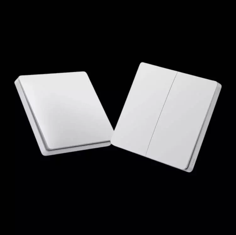 Купить Выключатель двухклавишный Aqara Smart Light Control (QBKG03LM) - фото 1