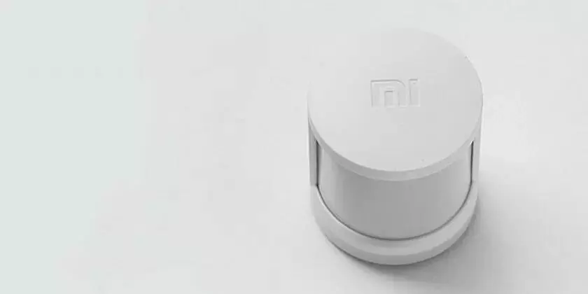 Купить Датчик движения Xiaomi Smart Human Body Sensor (RTCGQ01LM) - фото 1 Купить Датчик движения Xiaomi Smart Human Body Sensor (RTCGQ01LM) - фото 1