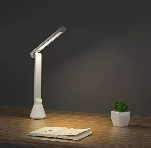 Настольная лампа Yeelight Rechargeable Folding Desk Lamp (YLTD11YL) 5 Вт - фото 2 Настольная лампа Yeelight Rechargeable Folding Desk Lamp (YLTD11YL) 5 Вт - фото 2