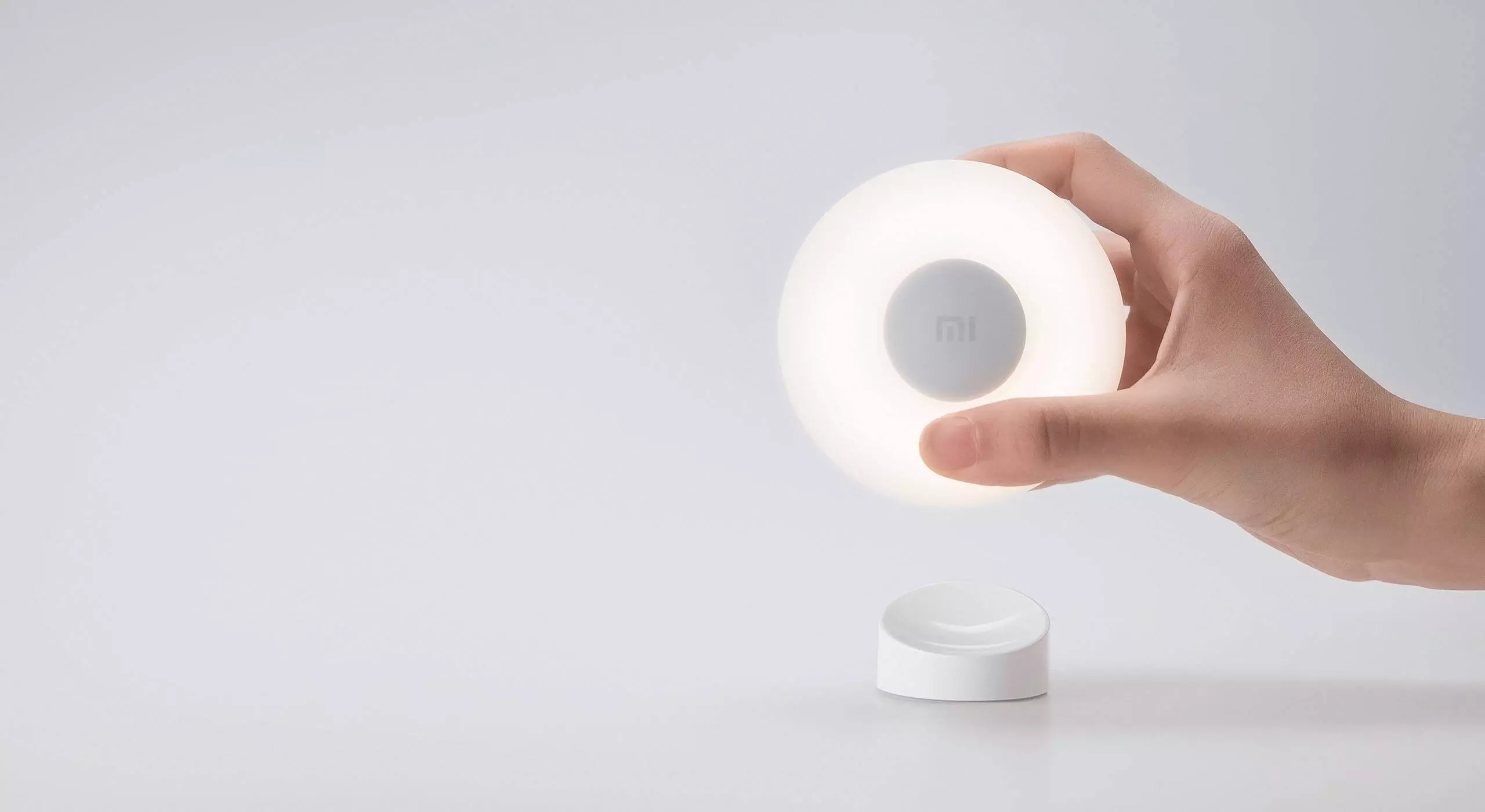 Ночник Xiaomi Motion-Activated Night Light 2 (MUE4115GL) - фото 2