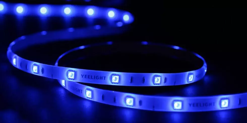 Купить Светодиодная лента Yeelight Lightstrip Plus Extension (YLOT01YL) удлинитель 1 м - фото 1 Купить Светодиодная лента Yeelight Lightstrip Plus Extension (YLOT01YL) удлинитель 1 м - фото 1