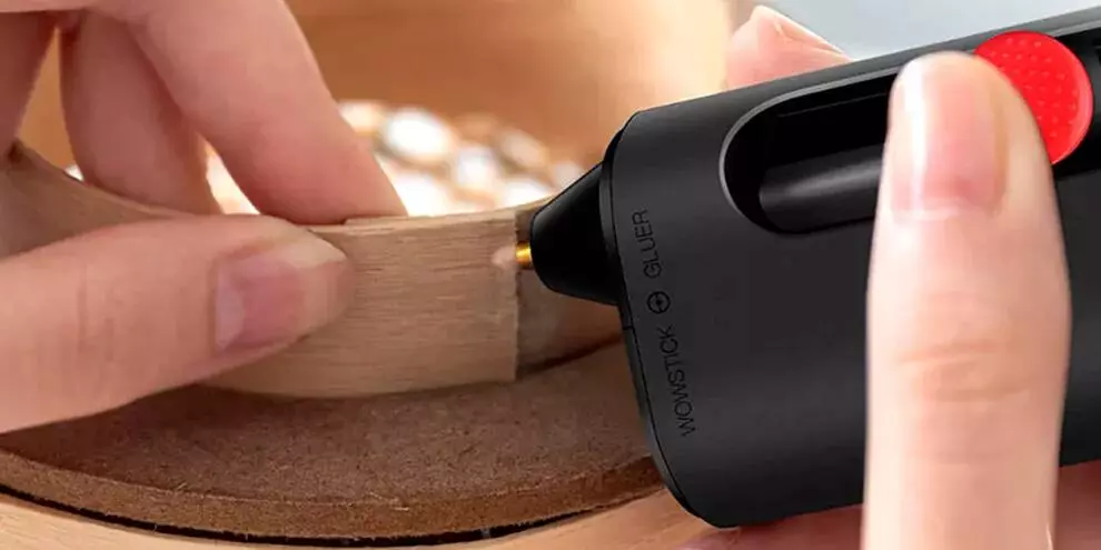 Клеевой пистолет Wowstick Mini Hot Melt Glue Pen Kit (120 стержней в комплекте) - фото 8 Клеевой пистолет Wowstick Mini Hot Melt Glue Pen Kit (120 стержней в комплекте) - фото 8