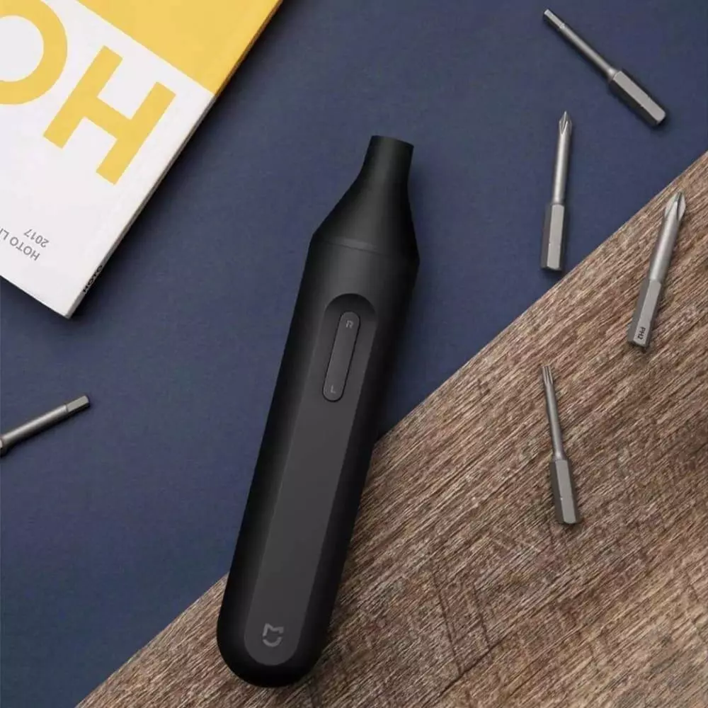Аккумуляторная отвертка Xiaomi Mijia Electric Screwdriver (MJDDLSD002QW) - фото 2 Аккумуляторная отвертка Xiaomi Mijia Electric Screwdriver (MJDDLSD002QW) - фото 2