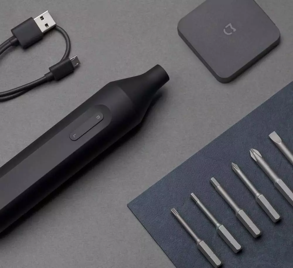 Аккумуляторная отвертка Xiaomi Mijia Electric Screwdriver (MJDDLSD002QW) - фото 7 Аккумуляторная отвертка Xiaomi Mijia Electric Screwdriver (MJDDLSD002QW) - фото 7