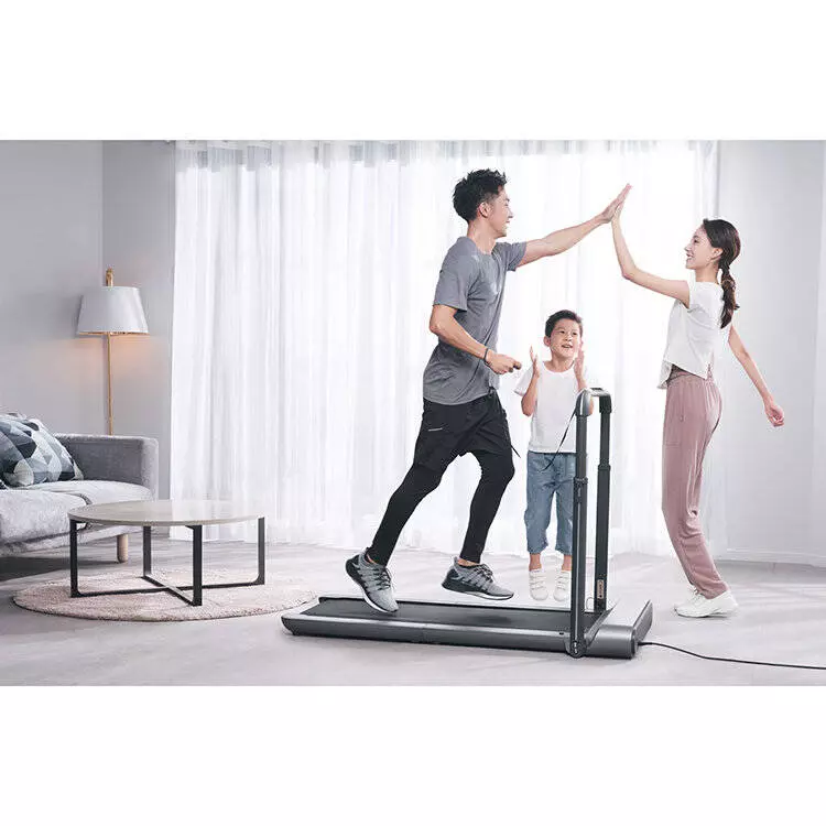 Купить Электрическая беговая дорожка WalkingPad R1 (TRR1F) - фото 1 Купить Электрическая беговая дорожка WalkingPad R1 (TRR1F) - фото 1