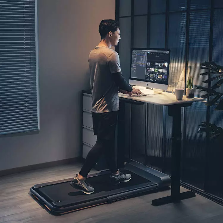 Электрическая беговая дорожка WalkingPad R1 (TRR1F) - фото 3 Электрическая беговая дорожка WalkingPad R1 (TRR1F) - фото 3