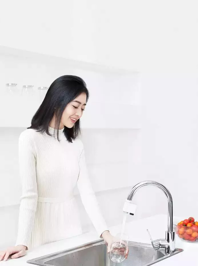 Насадка аэратор на крана Xiaomi Xiaoda Smartda Induction Home Water Sensor (HD-ZNJSQ-02) - фото 9 Насадка аэратор на крана Xiaomi Xiaoda Smartda Induction Home Water Sensor (HD-ZNJSQ-02) - фото 9