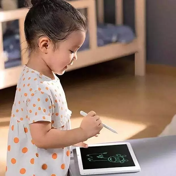 Планшет для рисования Xiaomi Mijia LCD Small Blackboard 10" (XMXHB01WC) - фото 3 Планшет для рисования Xiaomi Mijia LCD Small Blackboard 10" (XMXHB01WC) - фото 3