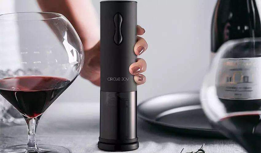 Штопор Circle Joy Round Super Touch Mini Electric Opener CJ-EKPQ04 - фото 3 Штопор Circle Joy Round Super Touch Mini Electric Opener CJ-EKPQ04 - фото 3