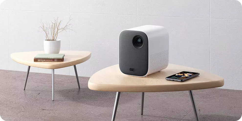 Проектор Xiaomi Mijia Smart Compact Projector (M055MGN) - фото 6 Проектор Xiaomi Mijia Smart Compact Projector (M055MGN) - фото 6