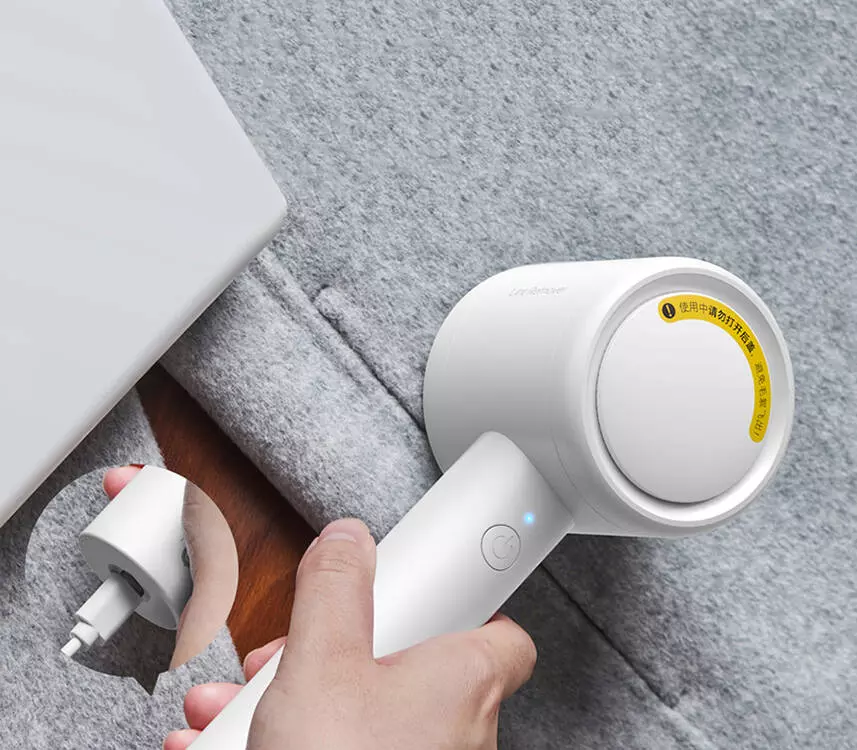 Машинка для удаления катышков Deerma Rechargeable Lint Remover MQ300 - фото 5 Машинка для удаления катышков Deerma Rechargeable Lint Remover MQ300 - фото 5