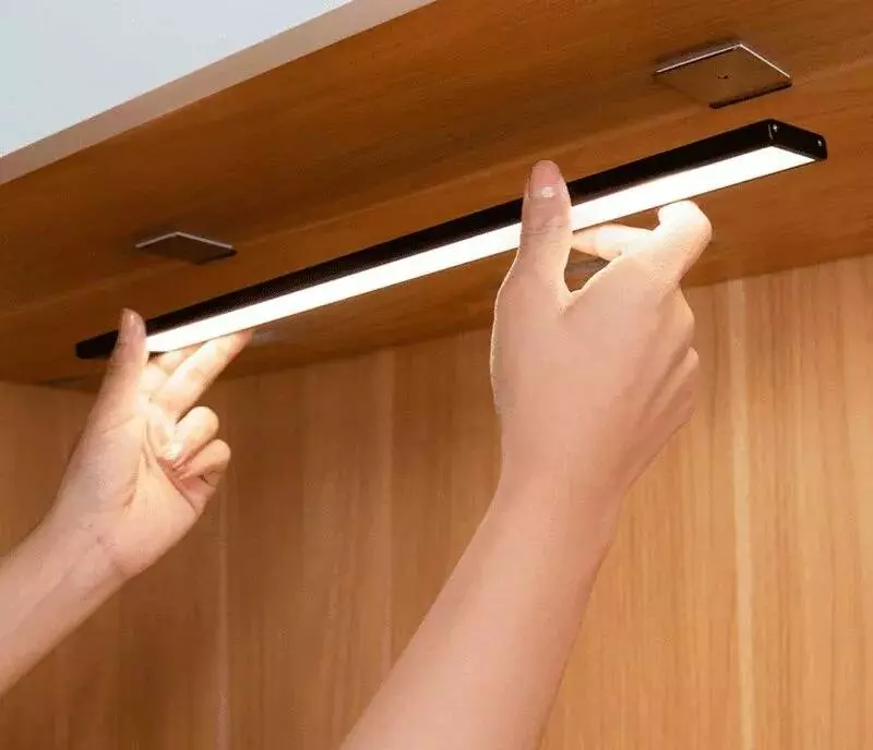 Светильник Yeelight Wireless Rechargable Motion Sensor Light L40 (YLYD007) - фото 2 Светильник Yeelight Wireless Rechargable Motion Sensor Light L40 (YLYD007) - фото 2