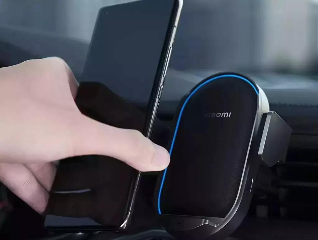 Держатель с беспроводной зарядкой Xiaomi Wireless Car Charger Pro 50W Max (WCJ05ZM) - фото 2 Держатель с беспроводной зарядкой Xiaomi Wireless Car Charger Pro 50W Max (WCJ05ZM) - фото 2