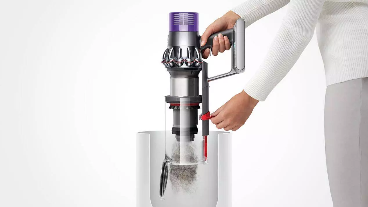 Пылесос Dyson V10 Cyclone Absolute - фото 6 Пылесос Dyson V10 Cyclone Absolute - фото 6