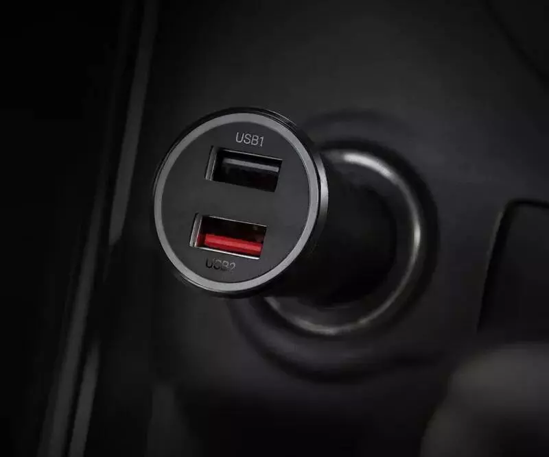 Держатель с беспроводной зарядкой Xiaomi Wireless Car Charger 30W (W03ZM) - фото 7 Держатель с беспроводной зарядкой Xiaomi Wireless Car Charger 30W (W03ZM) - фото 7
