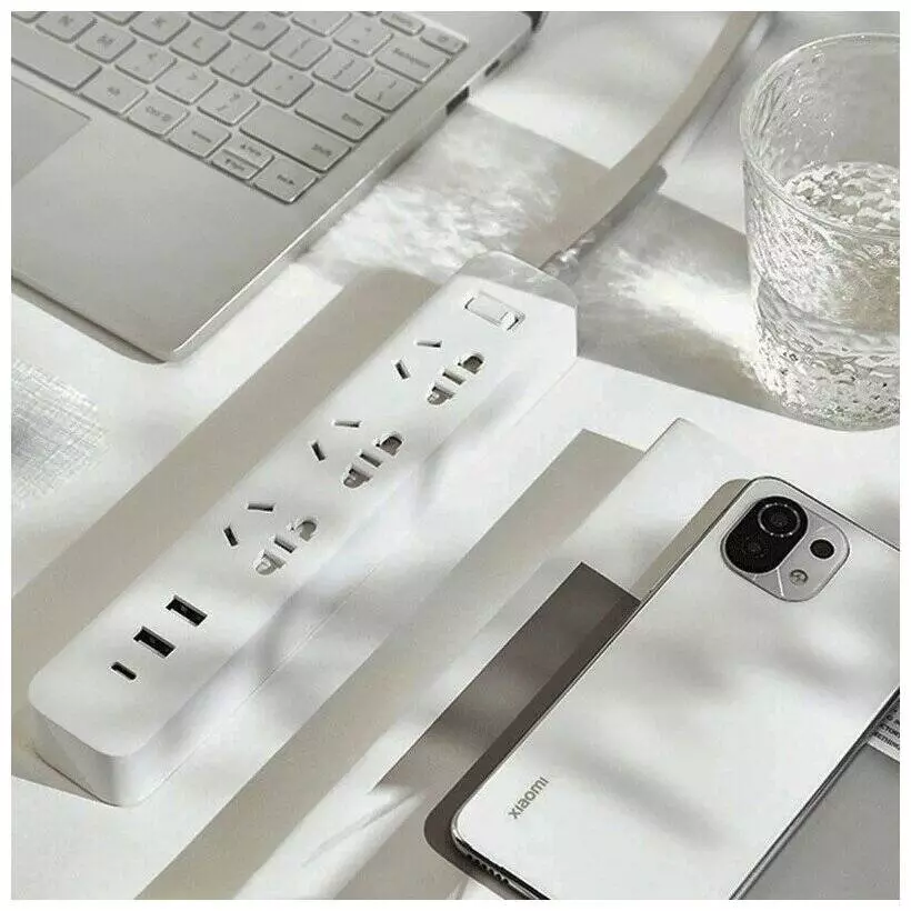 Удлинитель Xiaomi Power Strip 3 (XMCXB05QM) 1.8 м - фото 2 Удлинитель Xiaomi Power Strip 3 (XMCXB05QM) 1.8 м - фото 2