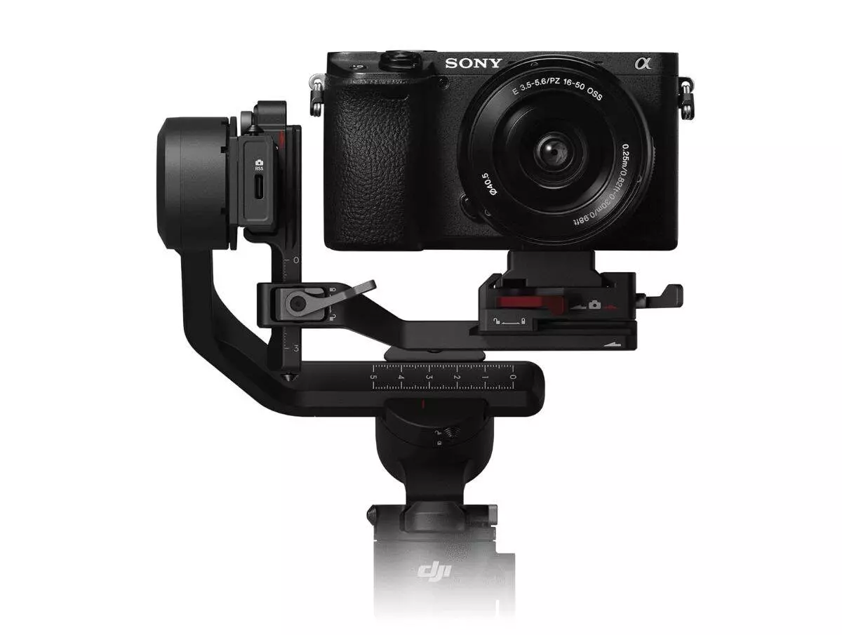 Электрический стабилизатор DJI RS 3 Mini - фото 2 Электрический стабилизатор DJI RS 3 Mini - фото 2