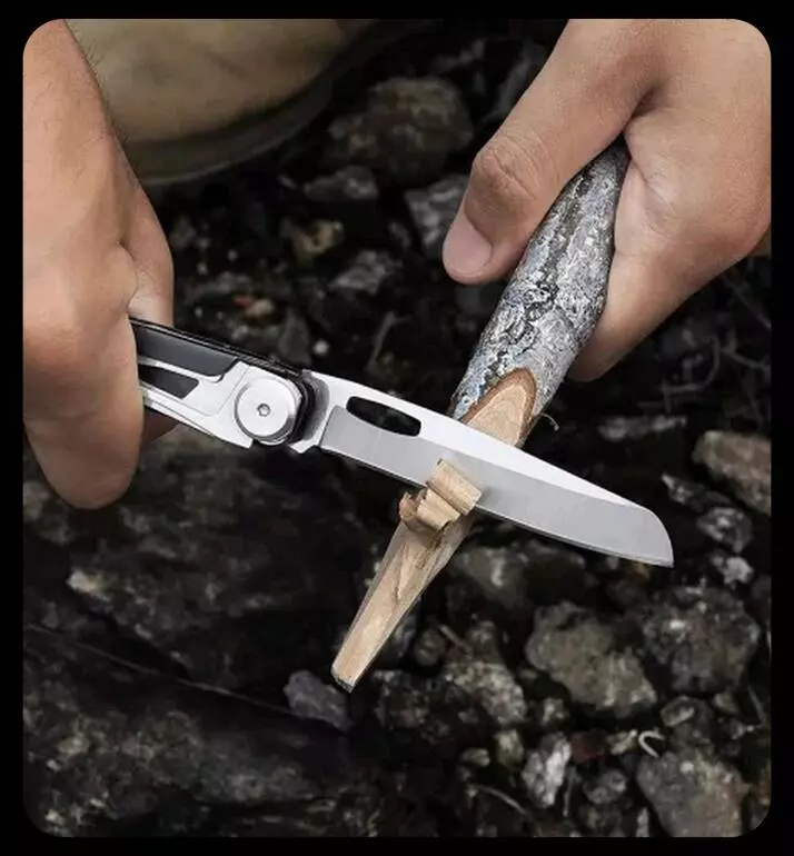 Мультитул NexTool Knight EDC Multifunctional Knife (NE20154) - фото 2 Мультитул NexTool Knight EDC Multifunctional Knife (NE20154) - фото 2