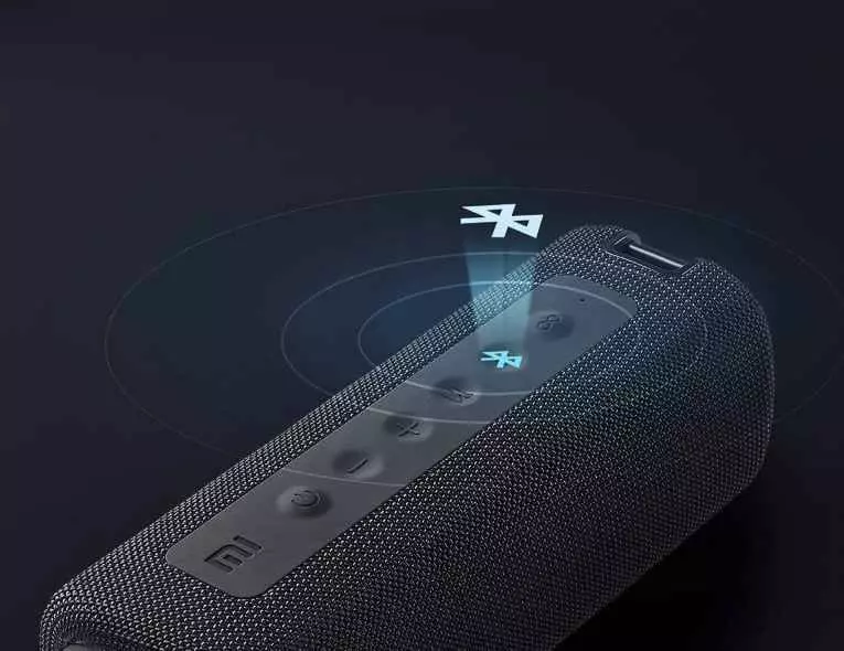 Колонка портативная Xiaomi Portable Bluetooth Speaker Black (MDZ-36-DB) - фото 4 Колонка портативная Xiaomi Portable Bluetooth Speaker Black (MDZ-36-DB) - фото 4