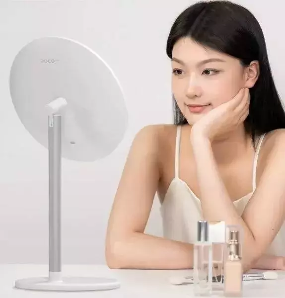 Купить Зеркало для макияжа Xiaomi DOCO Daylight Mirror (DM005) - фото 1 Купить Зеркало для макияжа Xiaomi DOCO Daylight Mirror (DM005) - фото 1