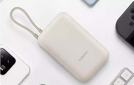 Внешний аккумулятор Xiaomi Power Bank With Cable USB-C 10000mAh Pocket Version (P15ZM) - фото 3 Внешний аккумулятор Xiaomi Power Bank With Cable USB-C 10000mAh Pocket Version (P15ZM) - фото 3