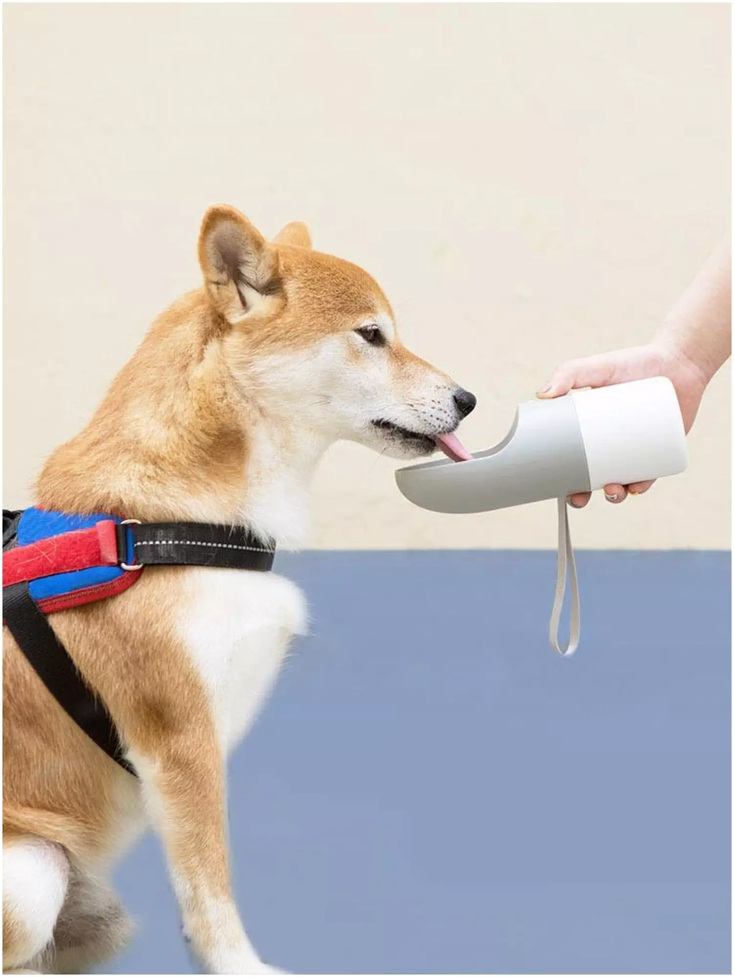 Поилка дорожная для животных Moestar Rocket Portable Pet Cup 213 мл (MS0010001) - фото 2