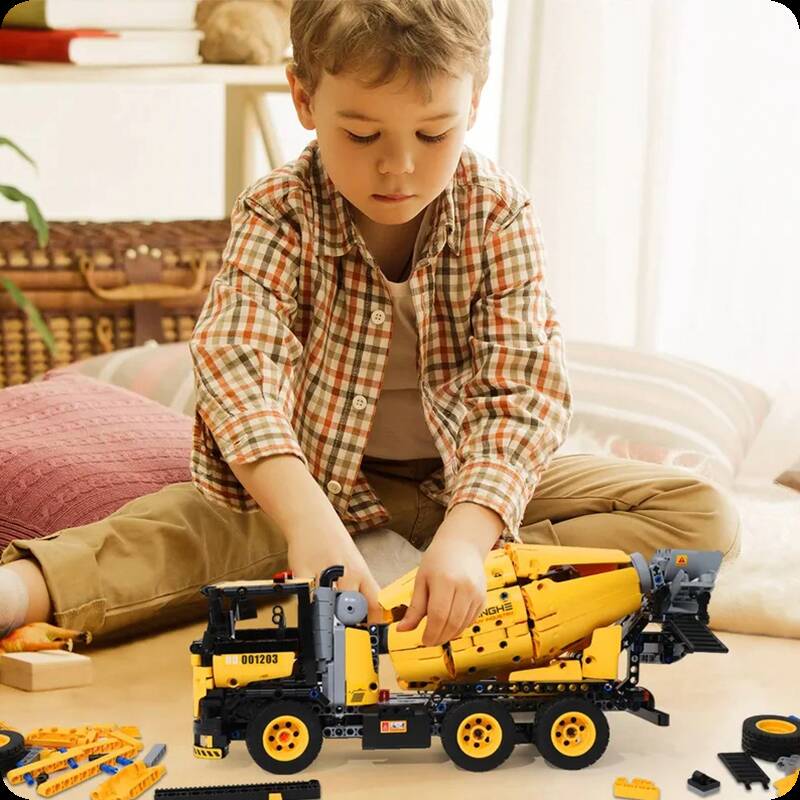 Конструктор Onebot Engineering Mixer Truck OBJBC58AI 960 PCS Yellow (Желтый)