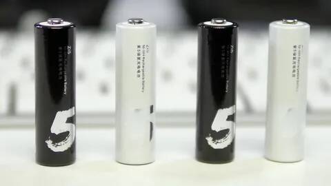 Аккумуляторные батарейки Xiaomi Rechargeable ZI5 AA Ni-Mh 1700 мА·ч (4 шт) Аккумуляторные батарейки Xiaomi Rechargeable ZI5 AA Ni-Mh 1700 мА·ч (4 шт)