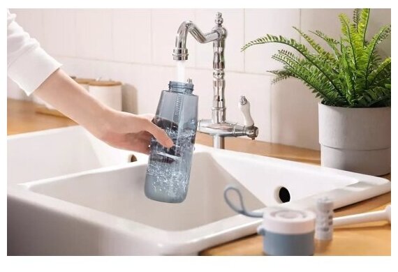 Бутылка-фильтр для фитнеса Philips AWP2731GRR/58, 0.66л Gray (Серый) Бутылка-фильтр для фитнеса Philips AWP2731GRR/58, 0.66л Gray (Серый)