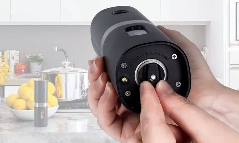 Электрическая мельница перца и соли Circle Joy Electric Grinder CJ-EG06 Black (Черный)