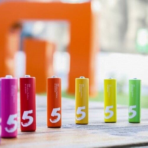 Батарейки Xiaomi ZMI Rainbow Zi5 AA LR06 (10 шт) Color (Цветной) Батарейки Xiaomi ZMI Rainbow Zi5 AA LR06 (10 шт) Color (Цветной)