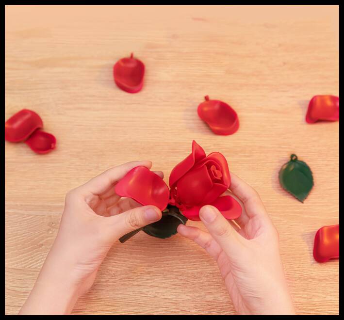 Конструктор Xiaomi ONEBOT Artificial Rose (OBJFR104AIQI) Red (Красный)