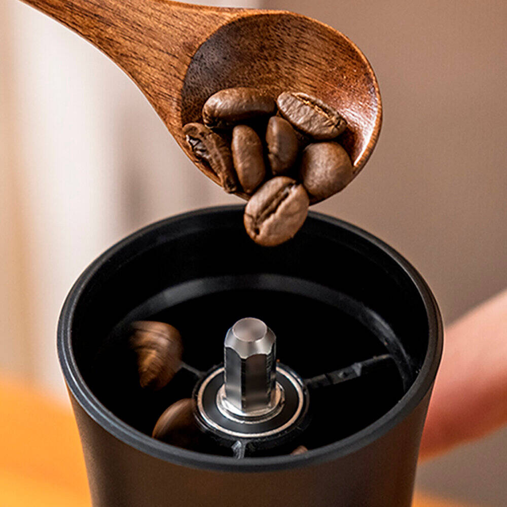 Кофемолка ручная Circle Joy Hand Coffee Grinder (CJ-CF17-B) Black (Черный) Кофемолка ручная Circle Joy Hand Coffee Grinder (CJ-CF17-B) Black (Черный)